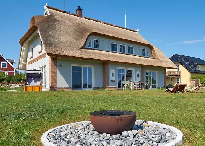 Moenchguter Reethus Mit Wasserblick, Kamin, Sauna * Alt Reddevitz