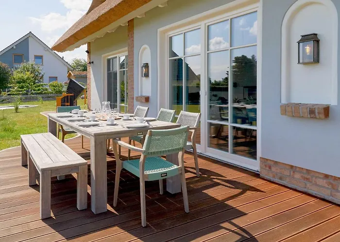 Hébergement de vacances Moenchguter Reethus Mit Wasserblick, Kamin, Sauna *