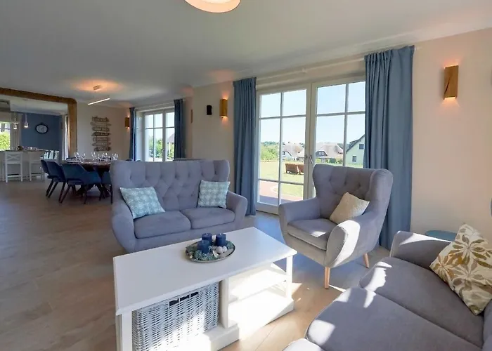 Hébergement de vacances Moenchguter Reethus Mit Wasserblick, Kamin, Sauna Alt Reddevitz