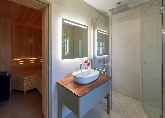 Moenchguter Reethus Mit Wasserblick, Kamin, Sauna Alt Reddevitz