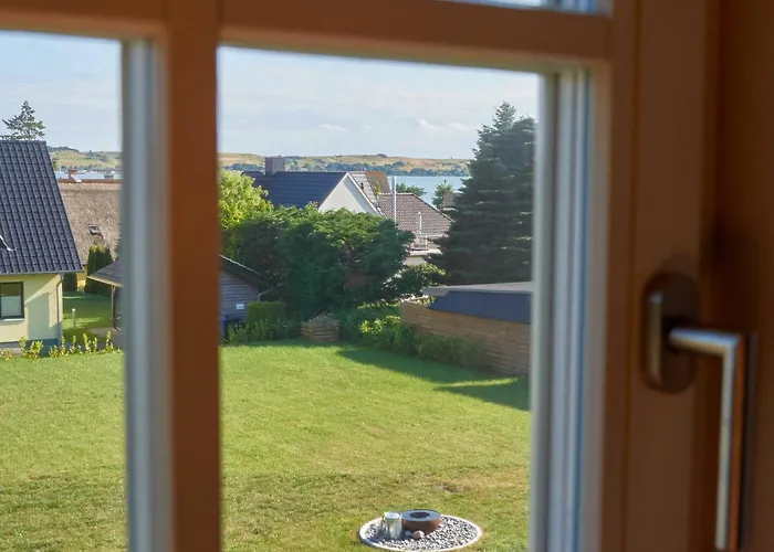 Moenchguter Reethus Mit Wasserblick, Kamin, Sauna Hébergement de vacances Alt Reddevitz